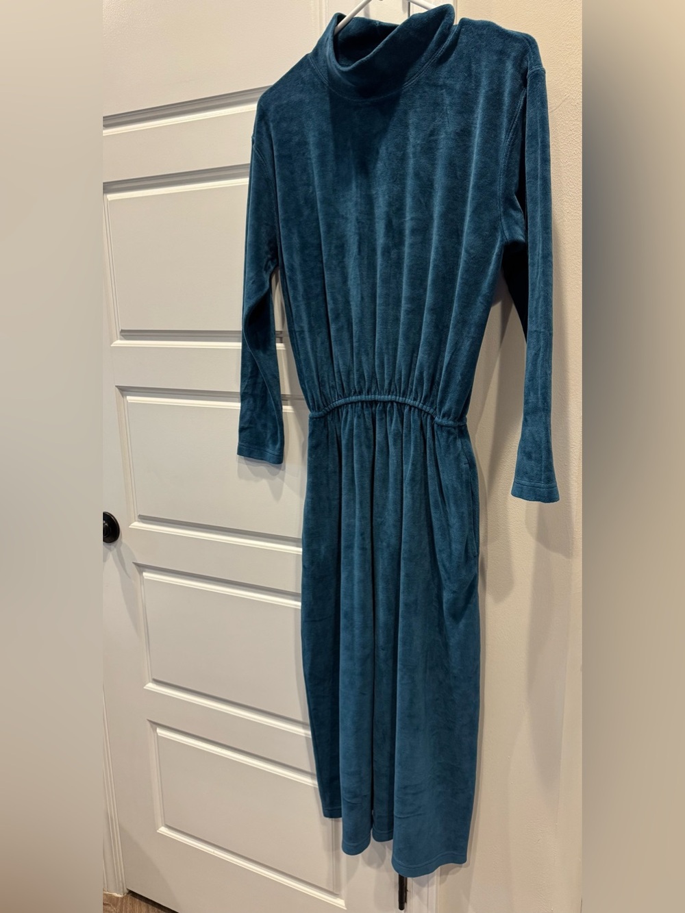 vintage L.L. Bean velvet/velour blouson mock neck midi dress